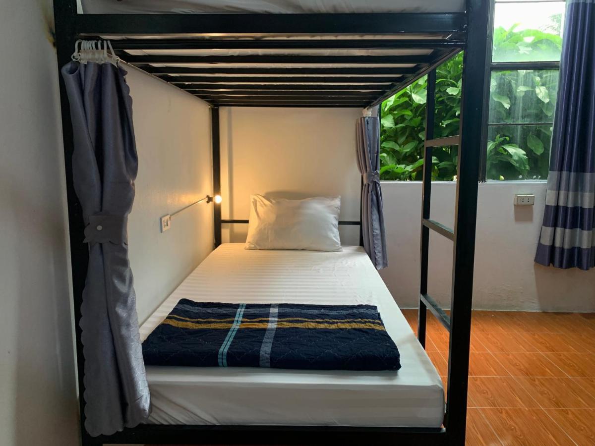Vang Vieng Lily Backpackers Hostel Kültér fotó